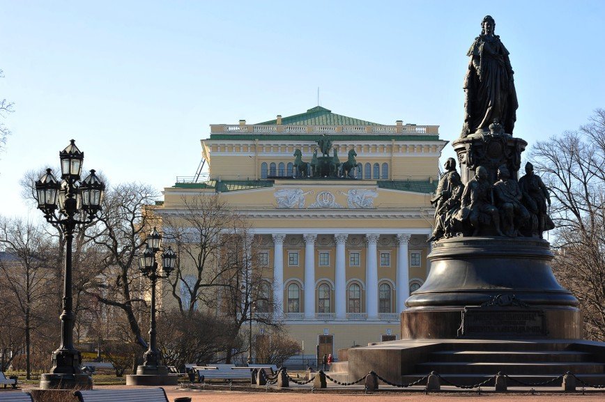 В Санкт-Петербурге «оживет» памятник Екатерине II